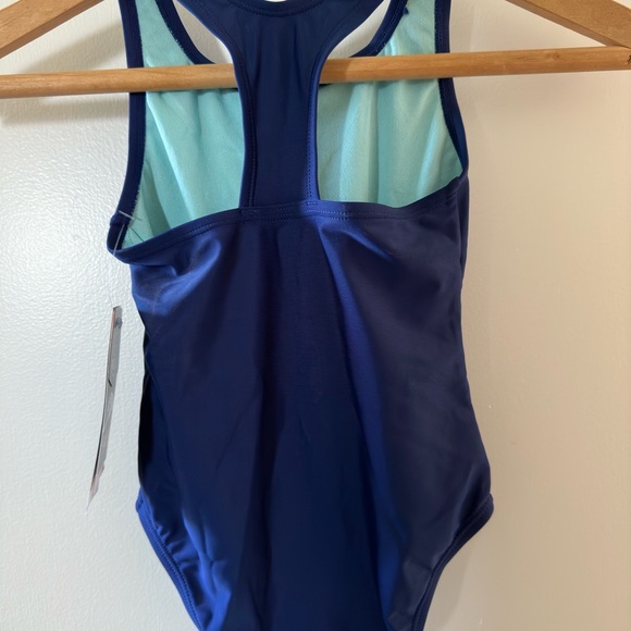 Speedo Girls Racer Back one piece Swimsuit non fading blue material Eco flex NWT - Picture 2 of 9